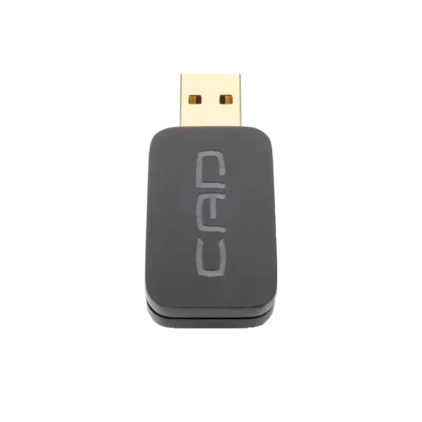 Boitier CAD USB Control vu de haut avec le corps de l'appareil en bas signé du nom de la marque et connecteur doré en haut