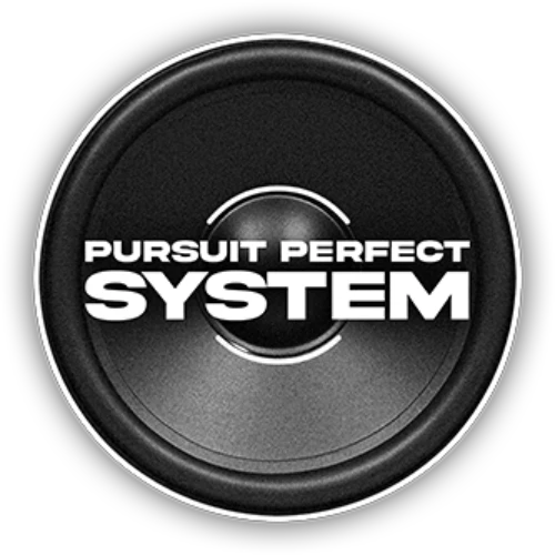 Logo du site Internet du reviewer Pursuit Perfect System qui ressemble à la membrane d'un haut-parleur sur fond transparent