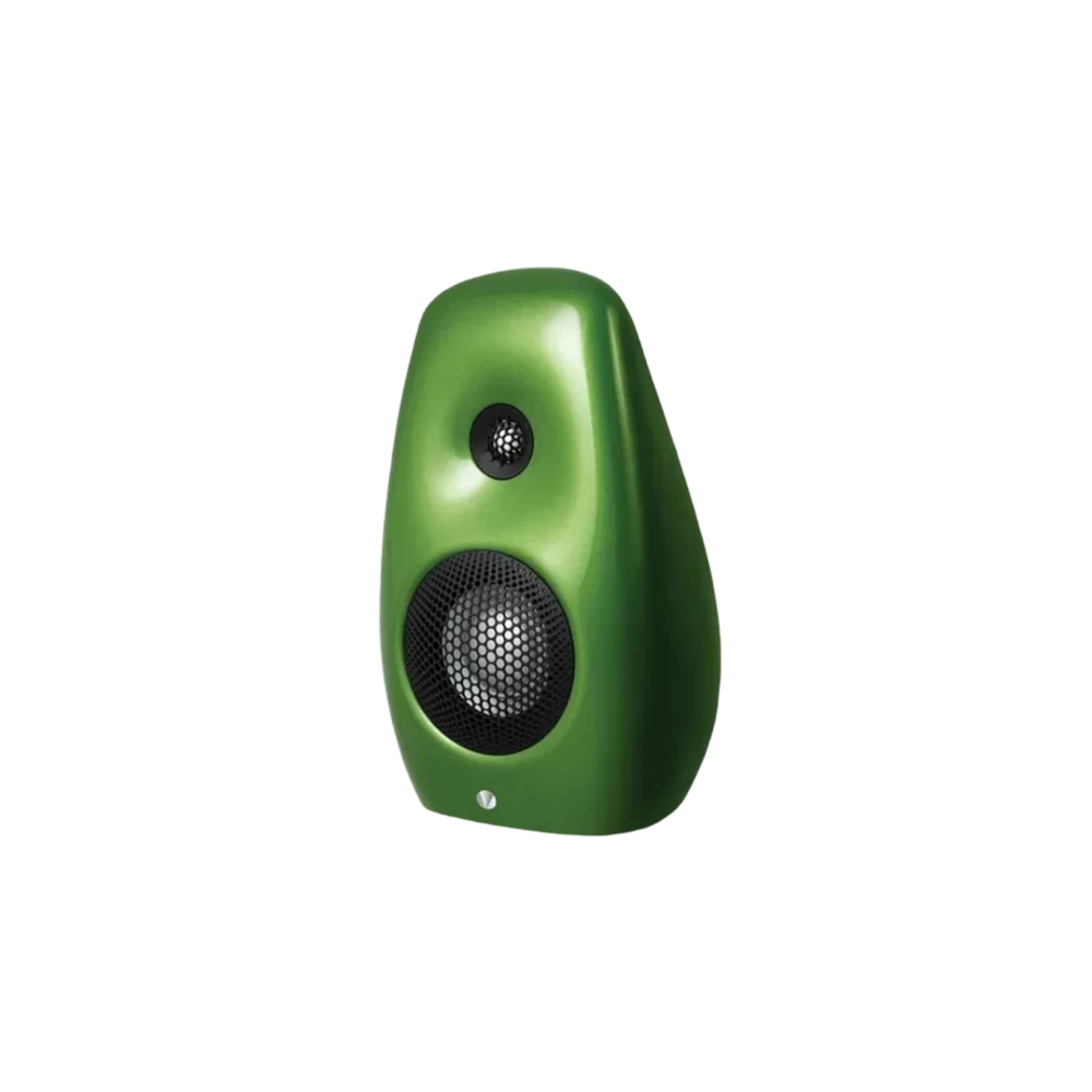 Enceinte bibliothèque Vivid Audio Kaya S12 de couleur verte pomme avec ses deux haut-parleurs en façade, tweeter et medium-grave, protégés chacun par une grille de type nid d'abeille noire