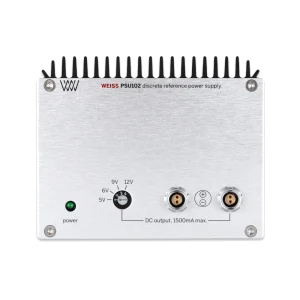 Alimentation Weiss PSU102 vue de face avec le témoin vert de fonctionnement, le sélecteur de tension de sortie (5v 6v 9v 12v) et deux connecteurs permettant de relier des appareils fonctionnant en courant continu